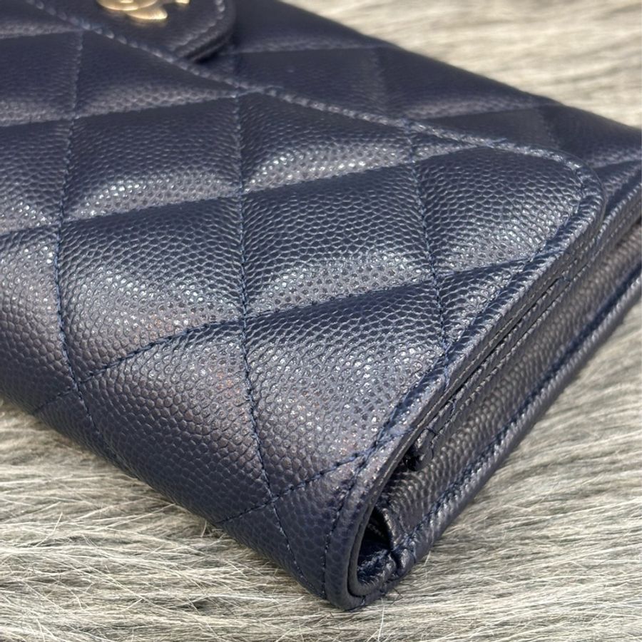 CHANEL AP0241 COCO 深藍紫色荔枝皮 淡金釦 釦式 信封式 拉鍊 信用卡零錢發財長夾-10