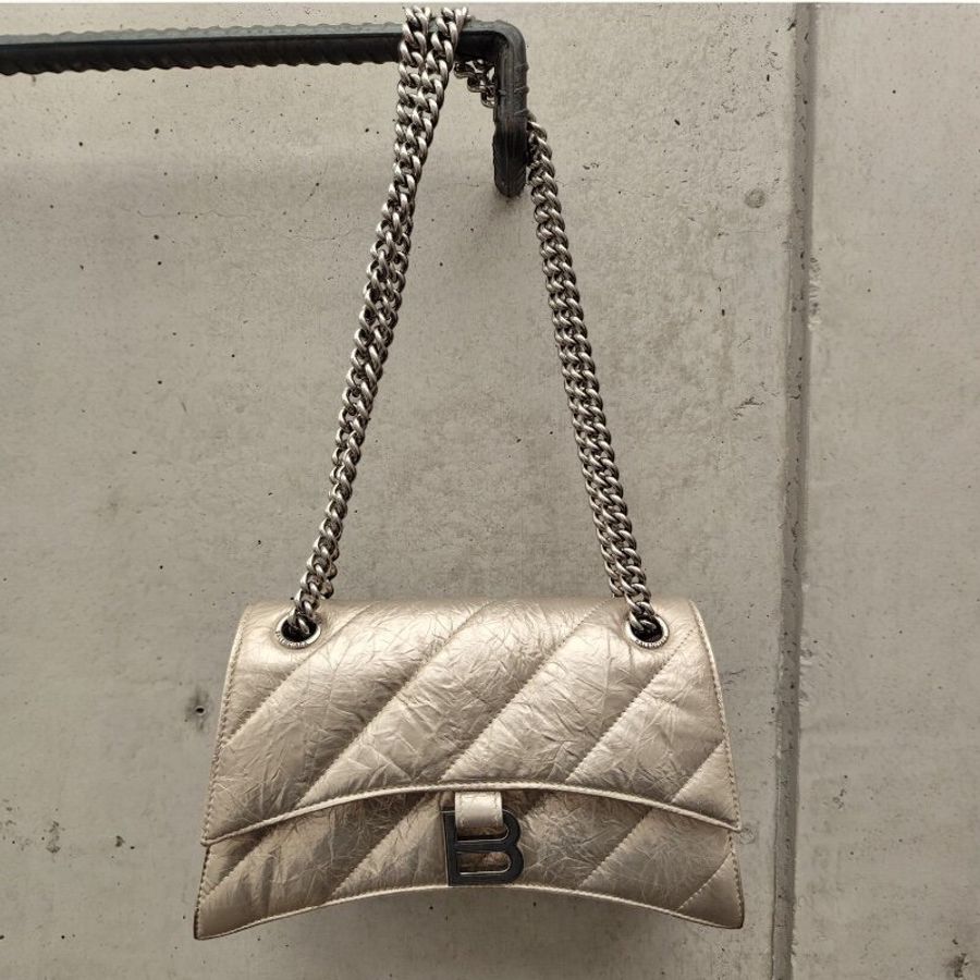 🎁當季特價🎁Balenciaga 781920 小款 Crush 絎縫鏈條包 香檳金-2