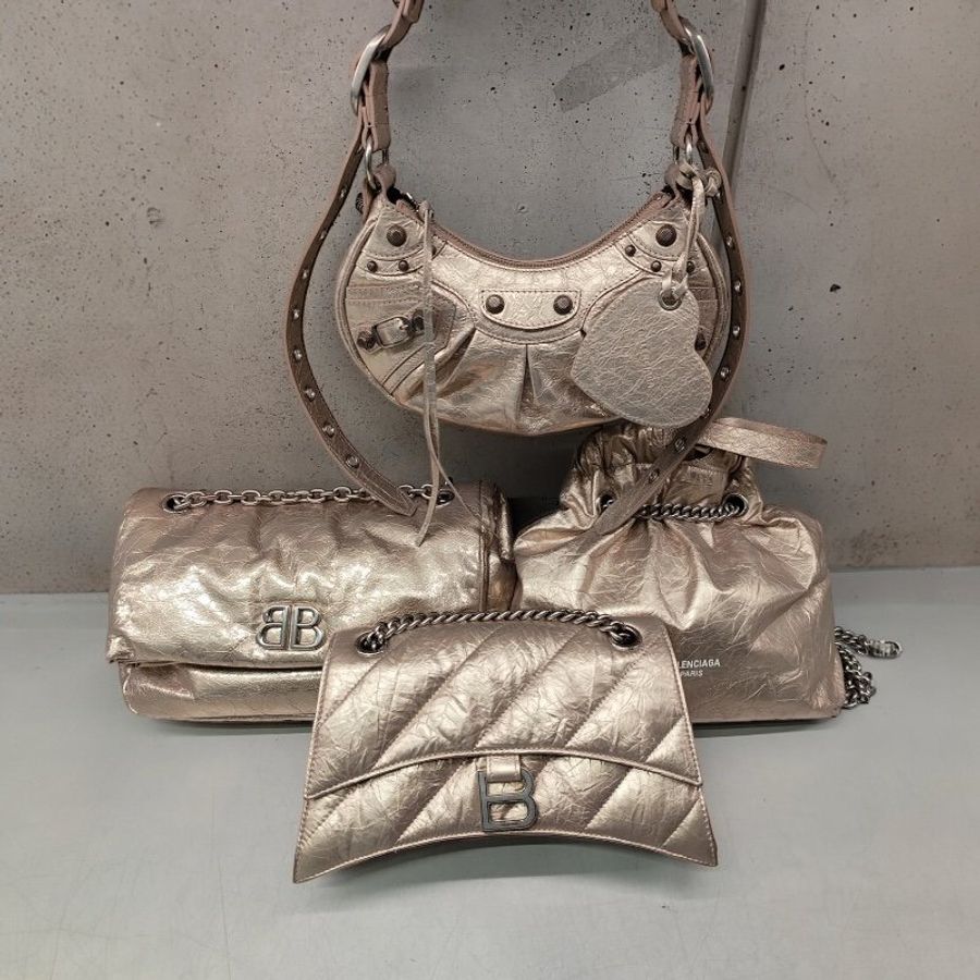 🎁當季特價🎁Balenciaga 781920 小款 Crush 絎縫鏈條包 香檳金-3