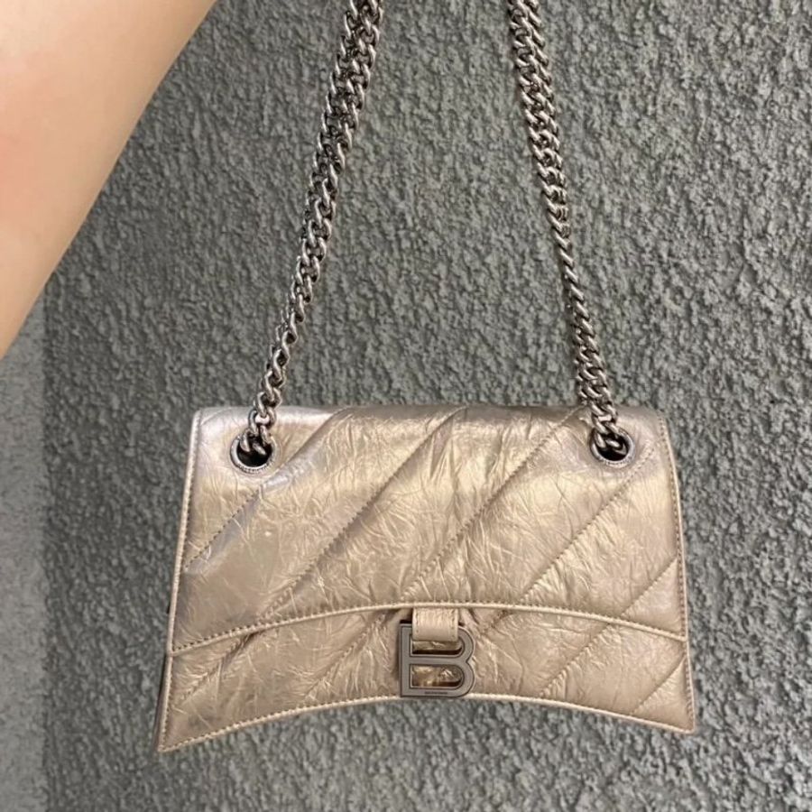 🎁當季特價🎁Balenciaga 781920 小款 Crush 絎縫鏈條包 香檳金-4