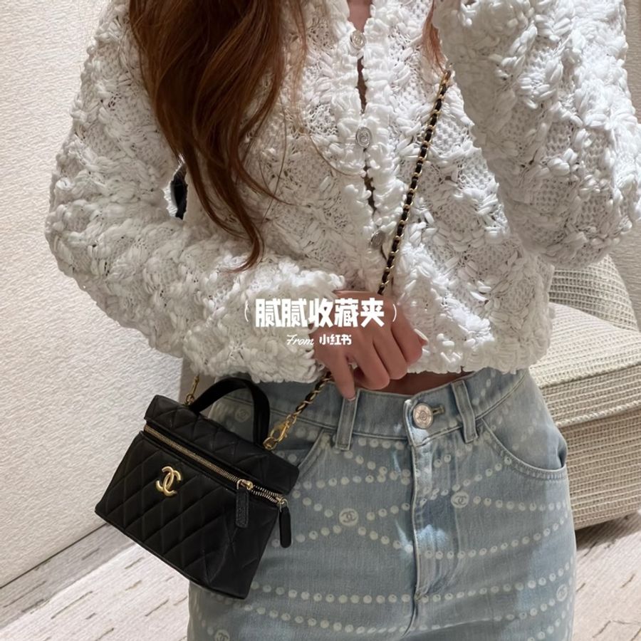 Chanel 25p 全新 爆款 LP 飯盒包 黑金-5