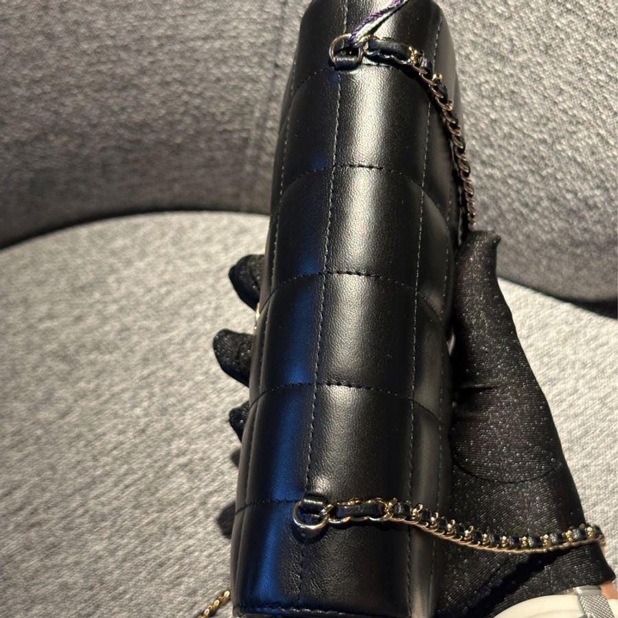 Chanel Cf黑金冰格斜背包🖤配件齊全💫網美必備經典款🔥-8