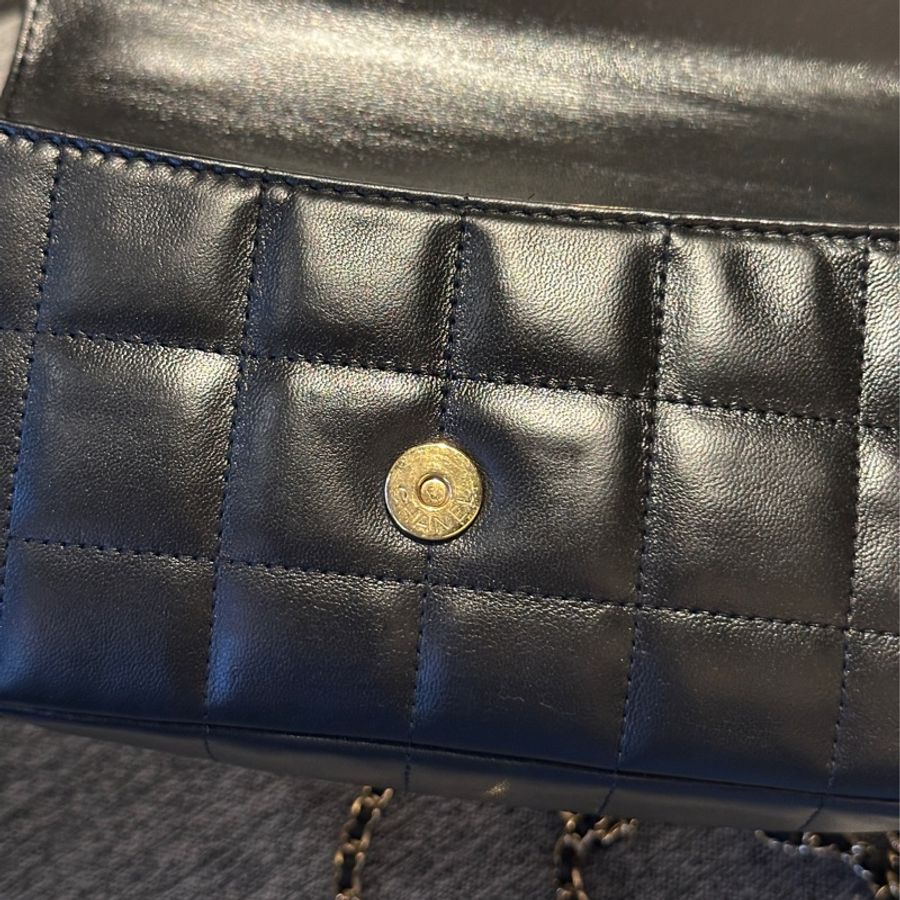 Chanel Cf黑金冰格斜背包🖤配件齊全💫網美必備經典款🔥-22