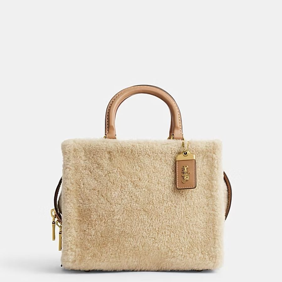 coach rogue 25 全球限量毛毛包-5