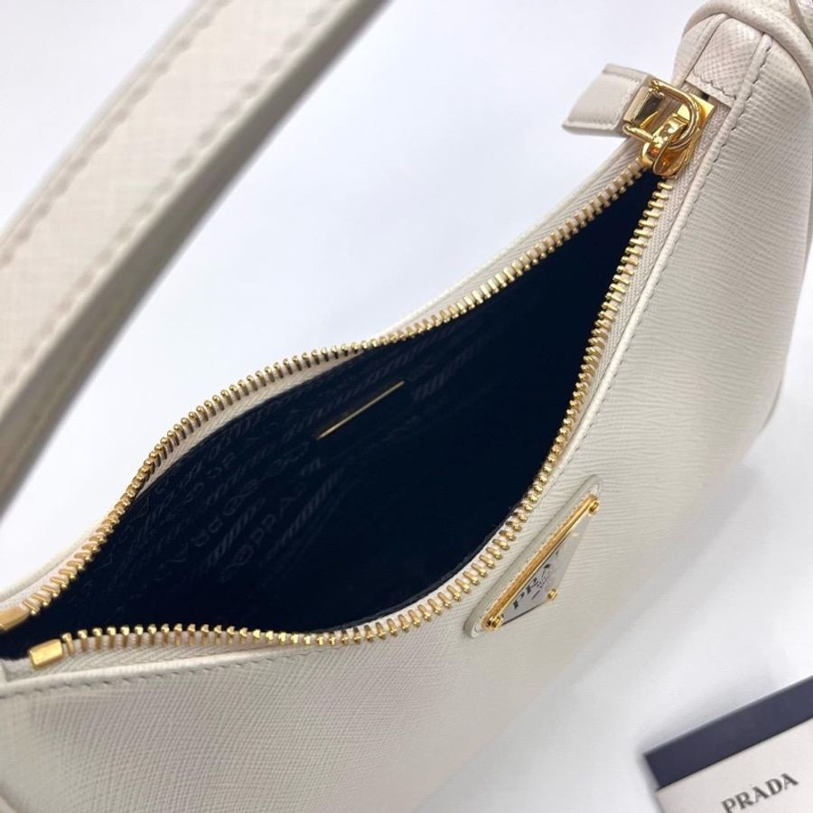 Prada Saffiano 皮革手袋-4