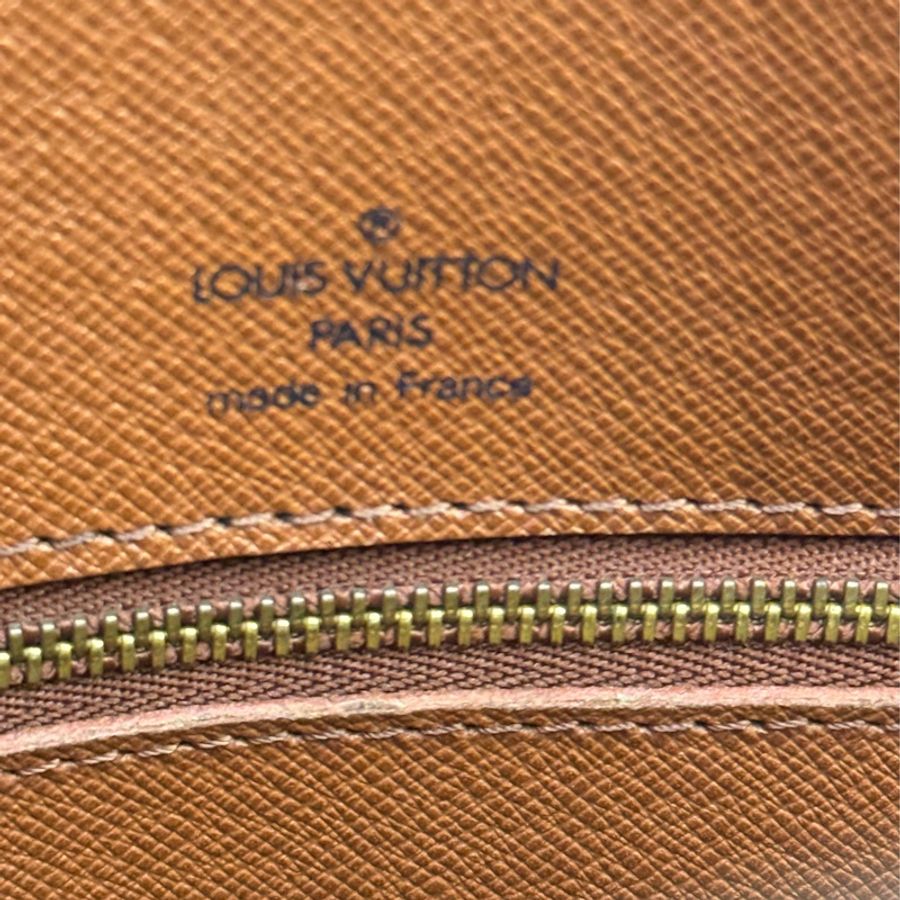 Louis Vuitton Bodylone bag-12