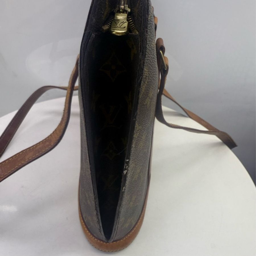Louis Vuitton Bodylone bag-16