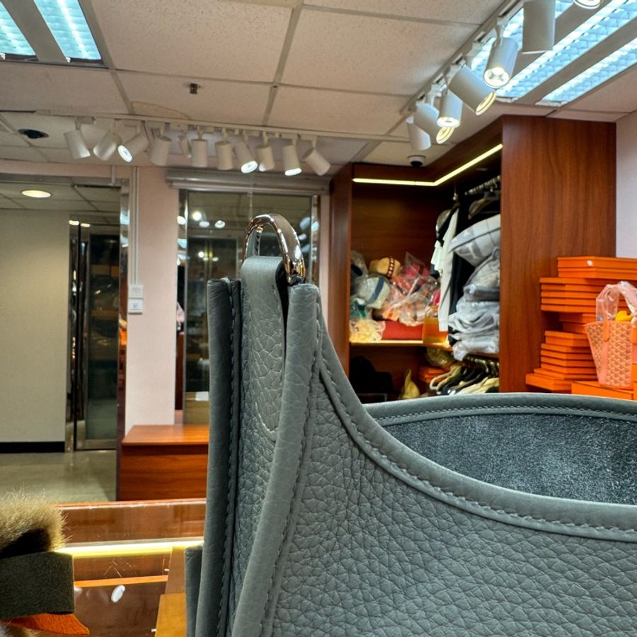 ✨持有香港正品正貨標籤公司✨ Hermes Evelyne 29 積雨雲灰銀扣-1