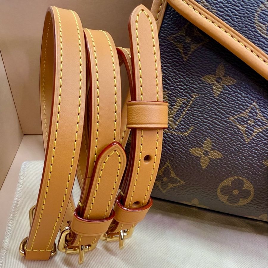 LV M44919 Ivy 復刻公文手提斜背包-19
