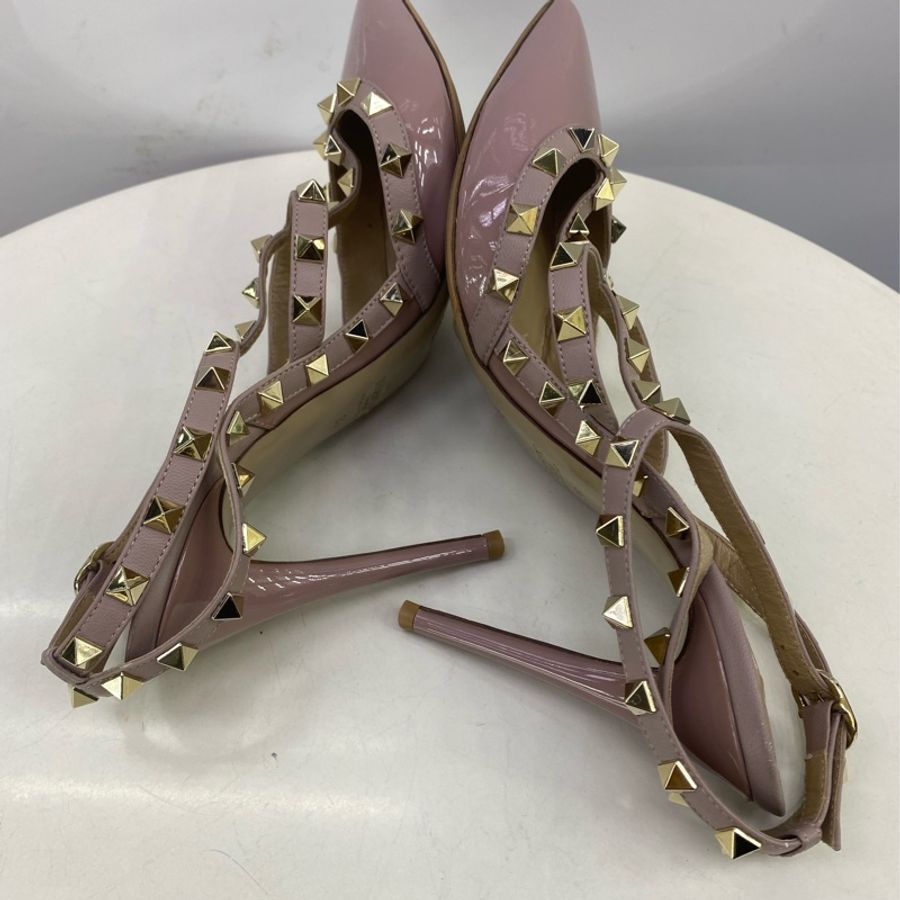 VALENTINO Rockstud Heels-2