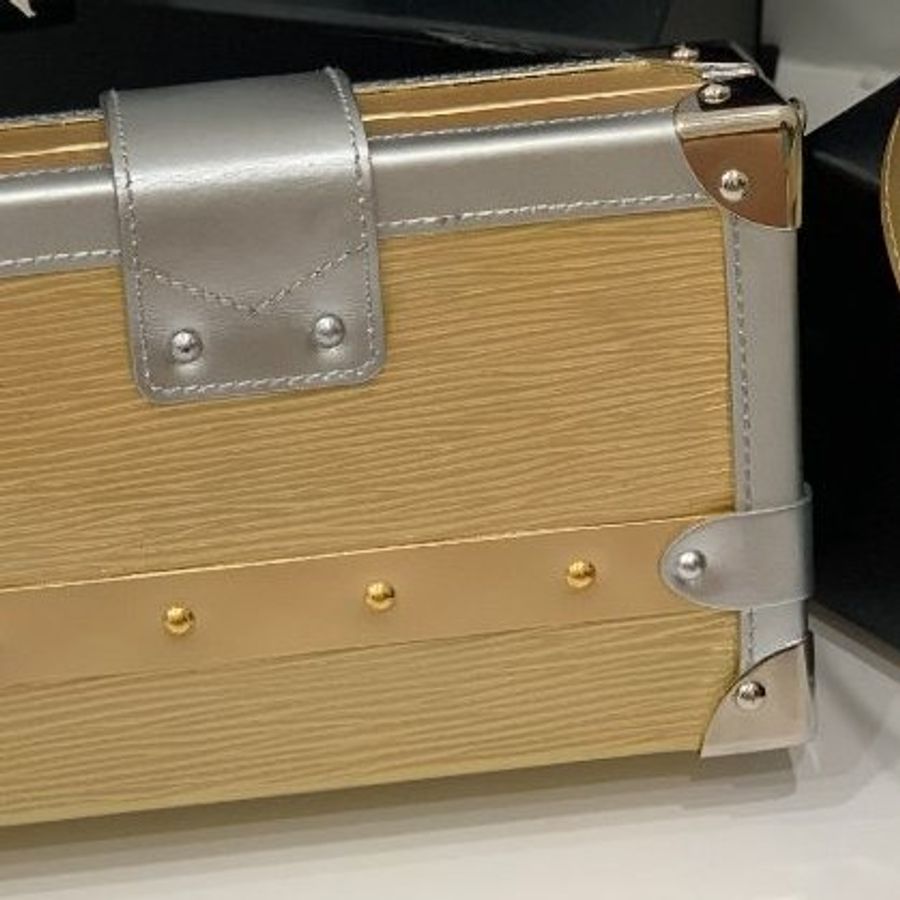 LV 路易威登 EPC PETITE MALLE 金銀色 水波紋 盒子包 肩背包 斜背包 手拿包 晚宴包-49