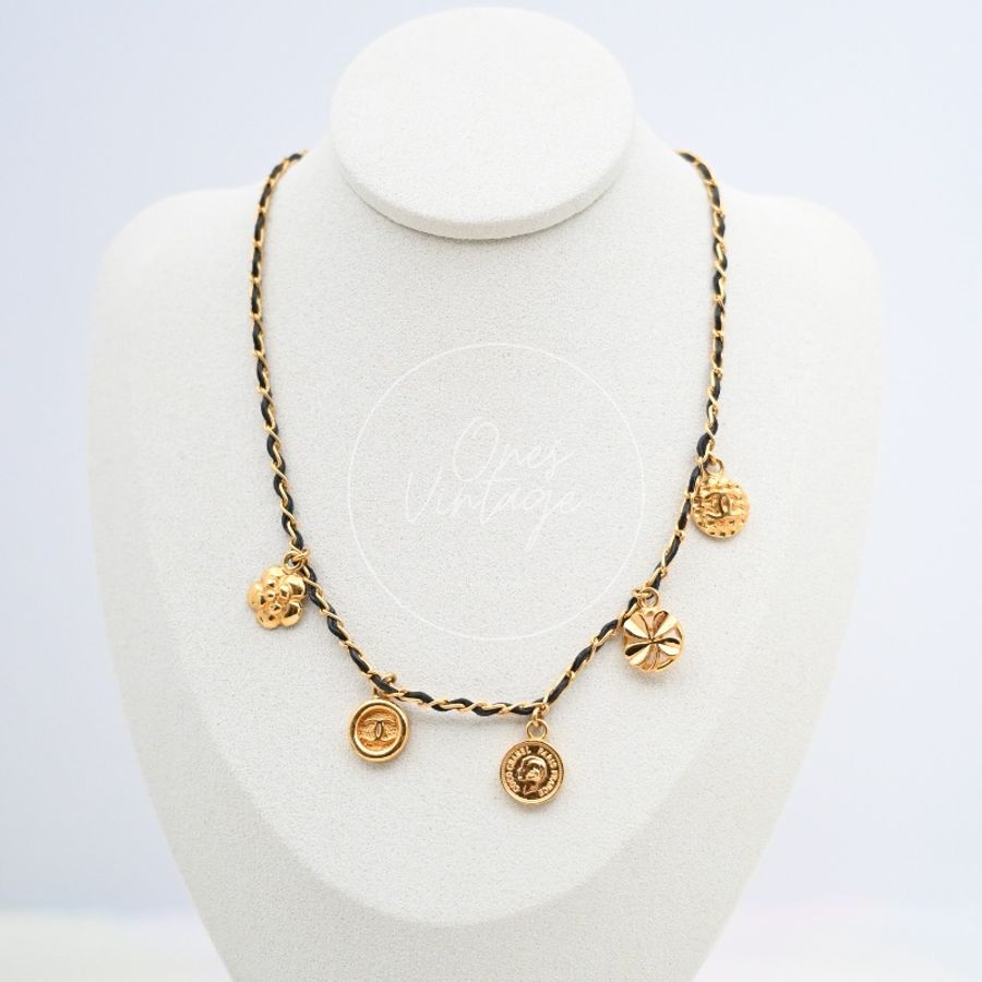 [Pre-owned] Chanel Vintage Medallions Gold Necklace-0