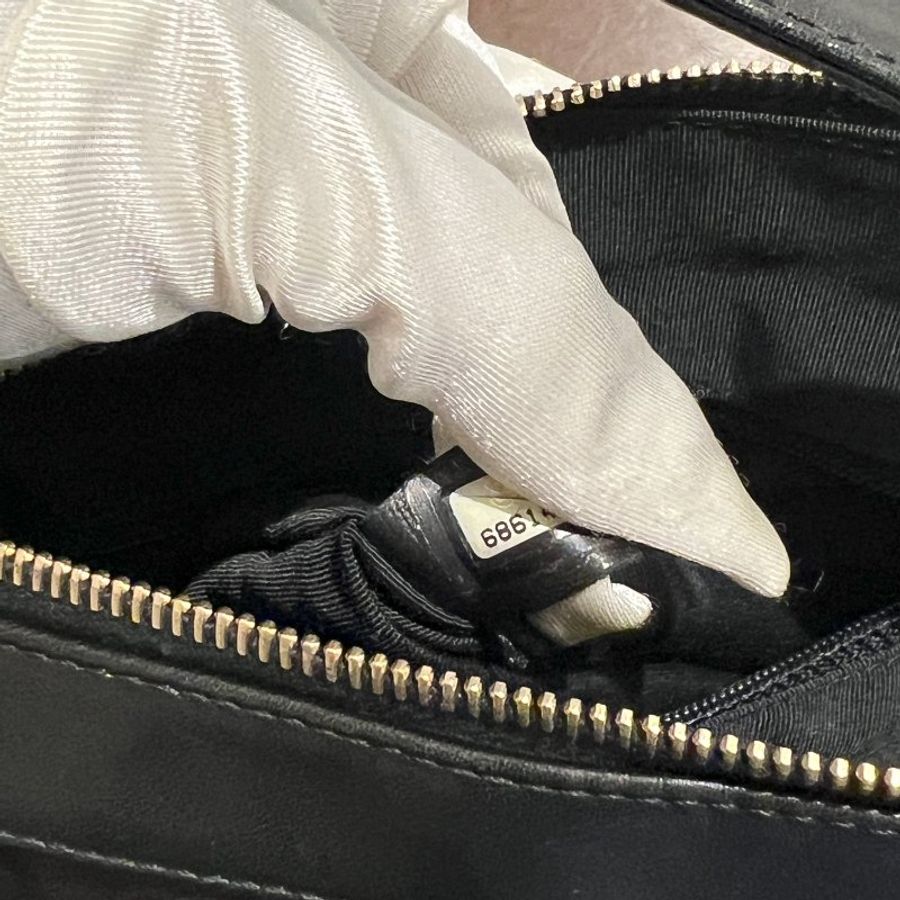 2000-2002 CHANEL中古黑色方形冰格肩背手提包 肩帶可調節 有貼-11