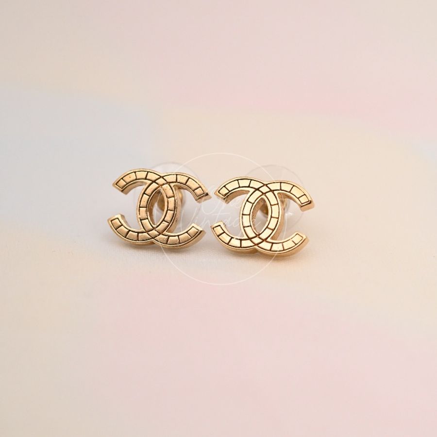 [Pre-owned] Chanel CC Clip-on 24K Gold Earrings-5