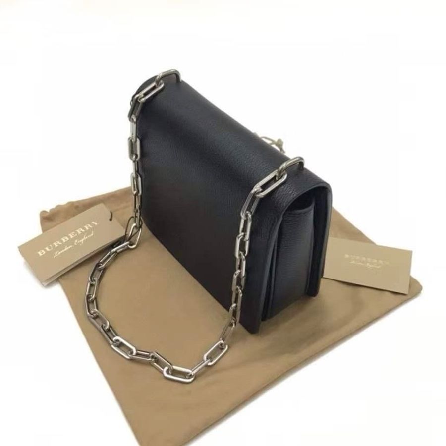 Burberry D ring bag-2