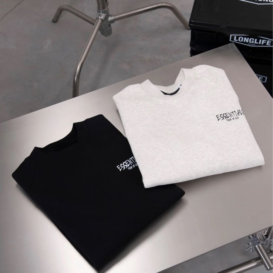 FEAR OF GOD ESSENTIALS 草寫衛衣 黑 /灰雙色 重磅480g 棉混紡抓絨運動衫-0