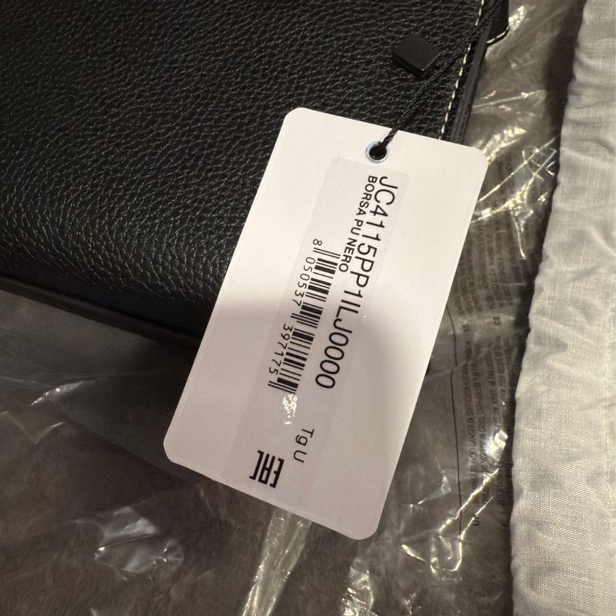 限時優惠活動全新未拆過附防塵袋LOVE MOSCHINO JC4115PP1ILJ0000 皮穿釦寬背帶側背包(黑)-15