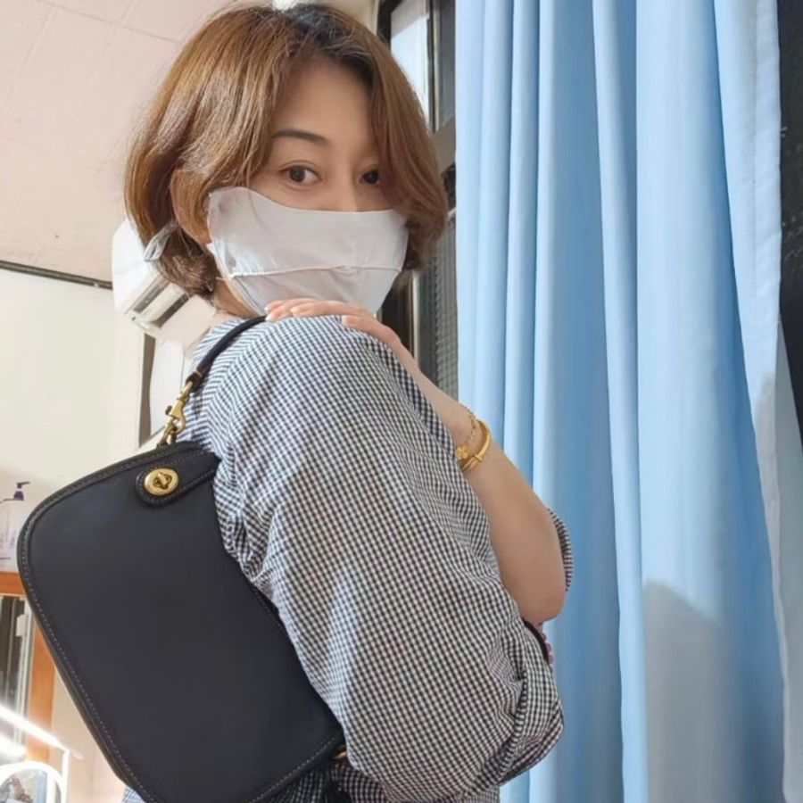 COACH小美包,肩背手腕都可长23宽7髙13-21