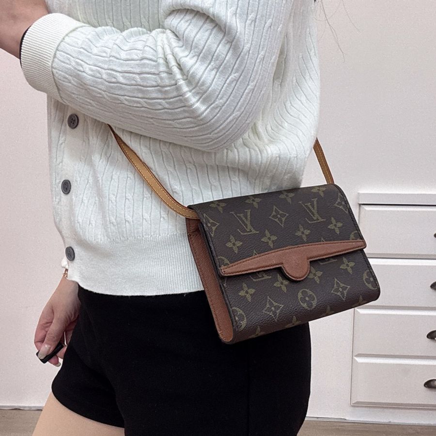 Louis Vuitton 紅皮經典老花vintage腰包-11
