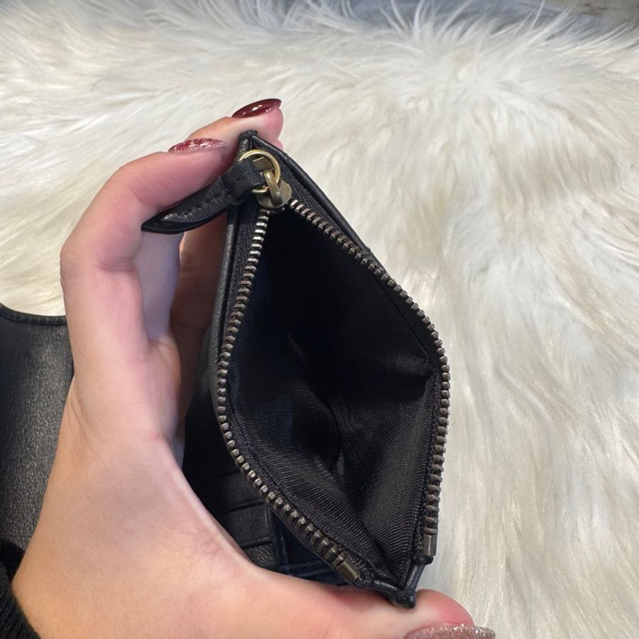 Gucci Marmont 黑牛皮三折短夾-8