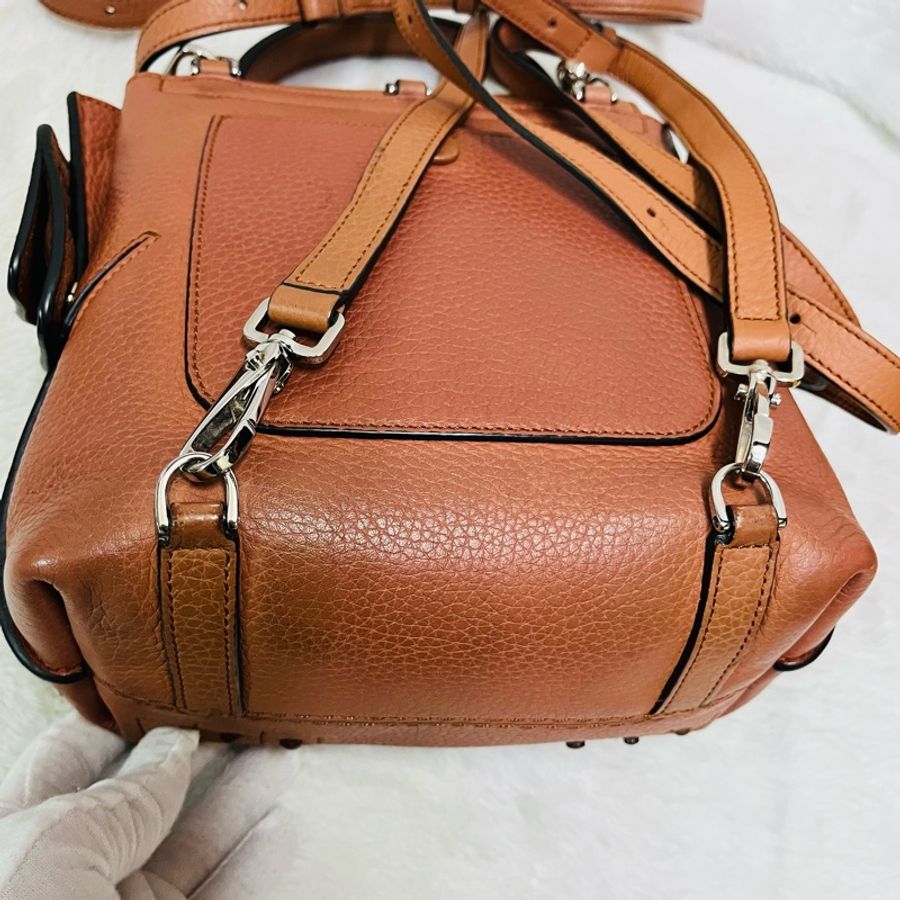 Tod's Wave Bag 牛皮大嘴包/可斜背/手提 (粽色小號)-22