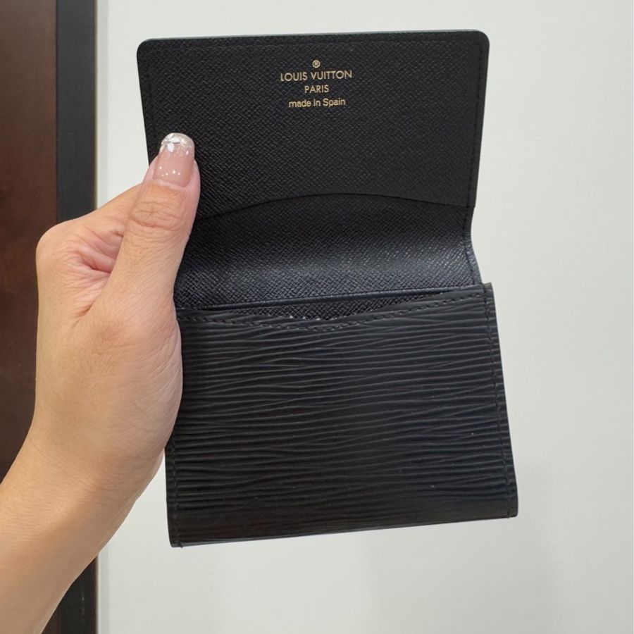 LV 路易威登 ENVELOPPE CARTE EPC 黑色 水波紋 信用卡卡夾 名片夾 卡夾 卡包 皮夾 短夾-3
