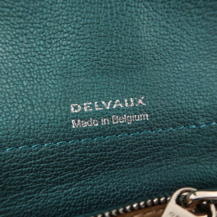 Delvaux 【激減優惠】牛皮皮革Wallet扣錢包綠色-5