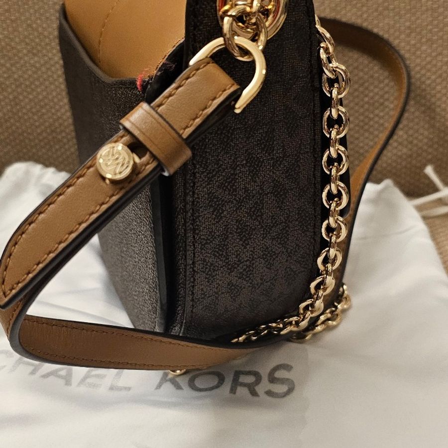 Michael kors 老花馬鞍包-1