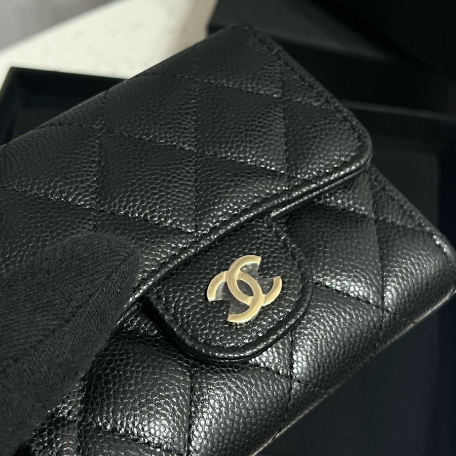 Chanel 小號三折短夾金釦 全新✨-1