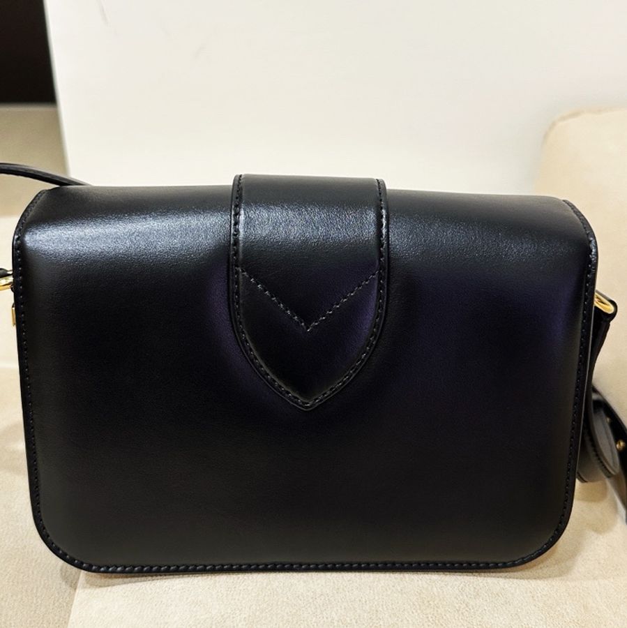 LV黑小牛皮Pont9金釦下蓋斜背包 M55948-6