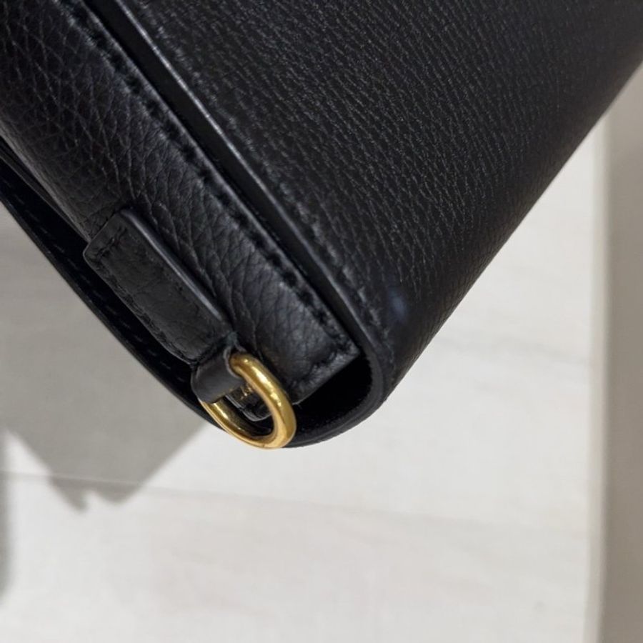 Christian Dior 迪奧真品*黑皮革銀字母LOGO掀蓋斜背包-27