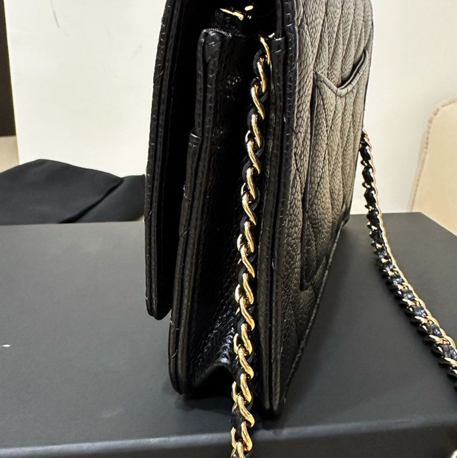 CHANEL 黑金荔枝WOC 晶片-15
