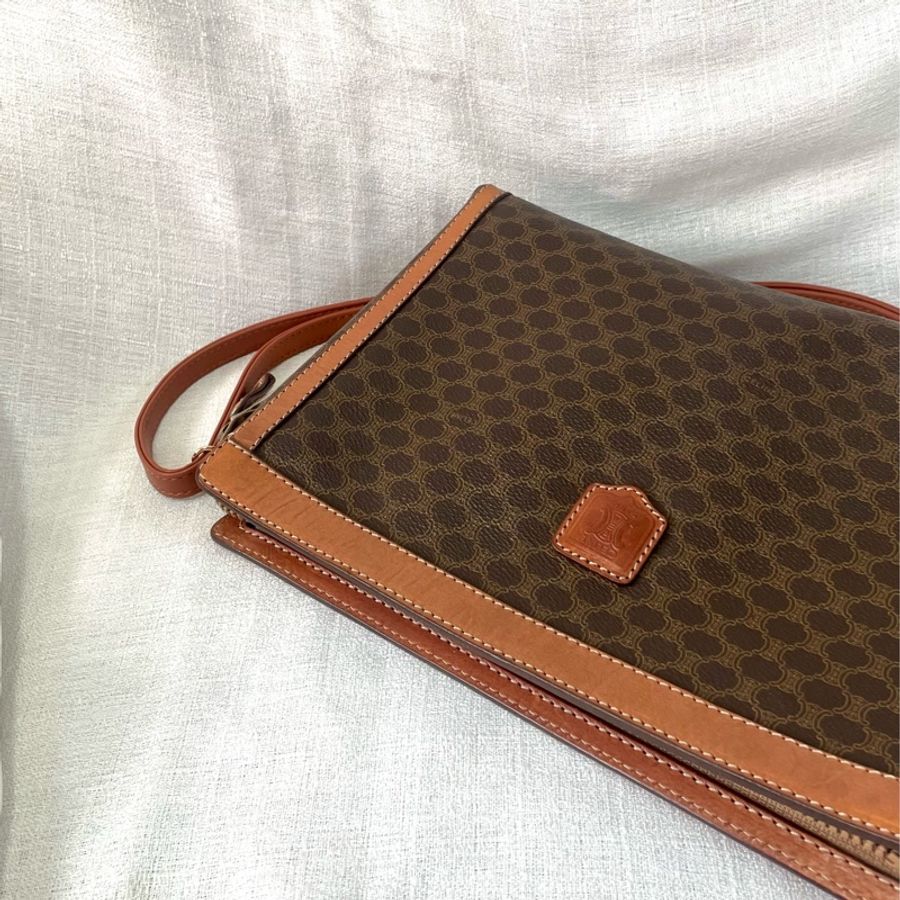 Celine 凱旋門老花信封拉鍊斜挎包 單肩包-16