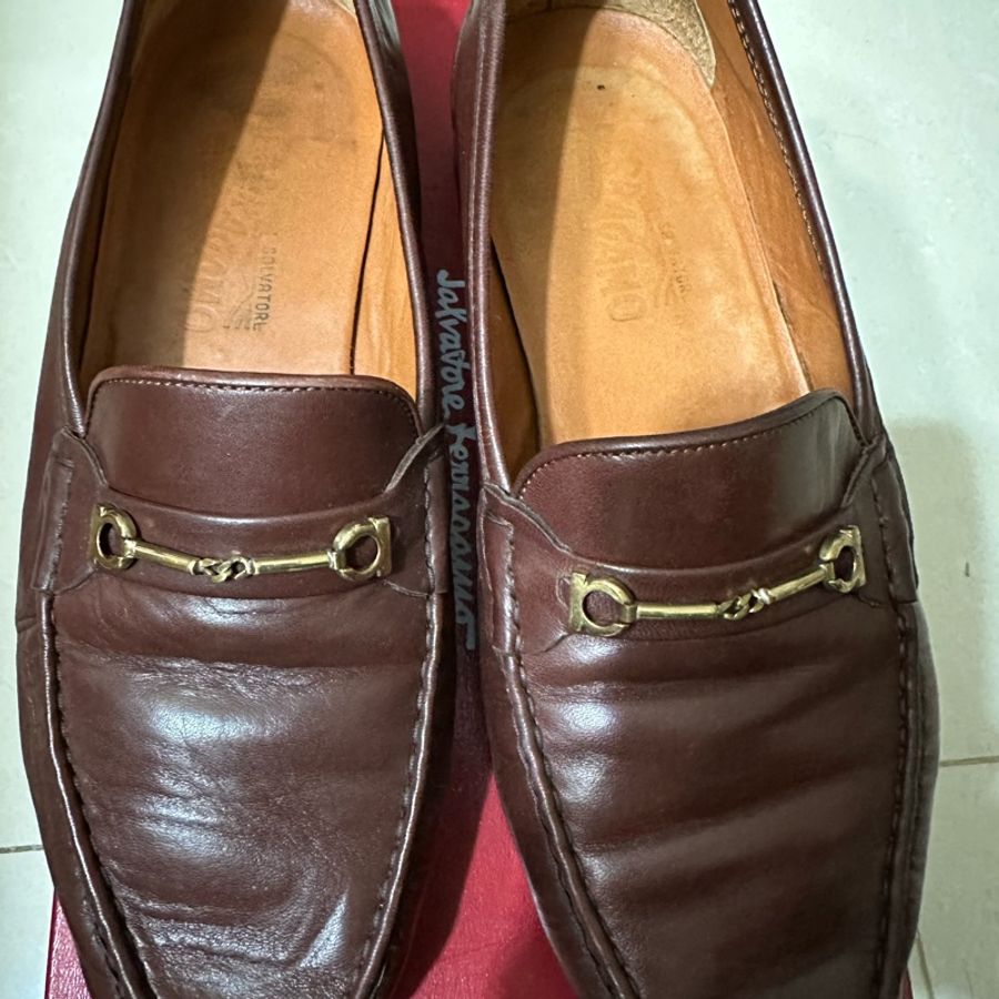 Salvatore Ferragamo 9又1/2 EE男鞋3500降至2900-13