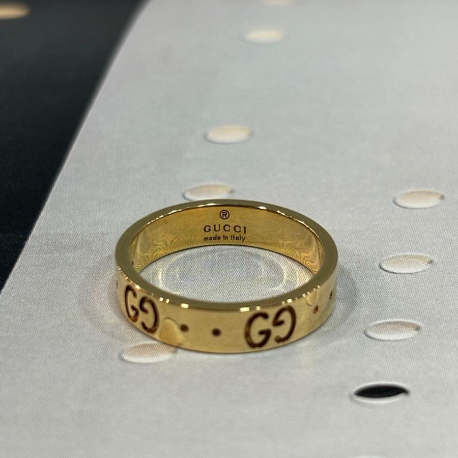 Gucci 18黃k金滿版logo壓印戒指8號-3