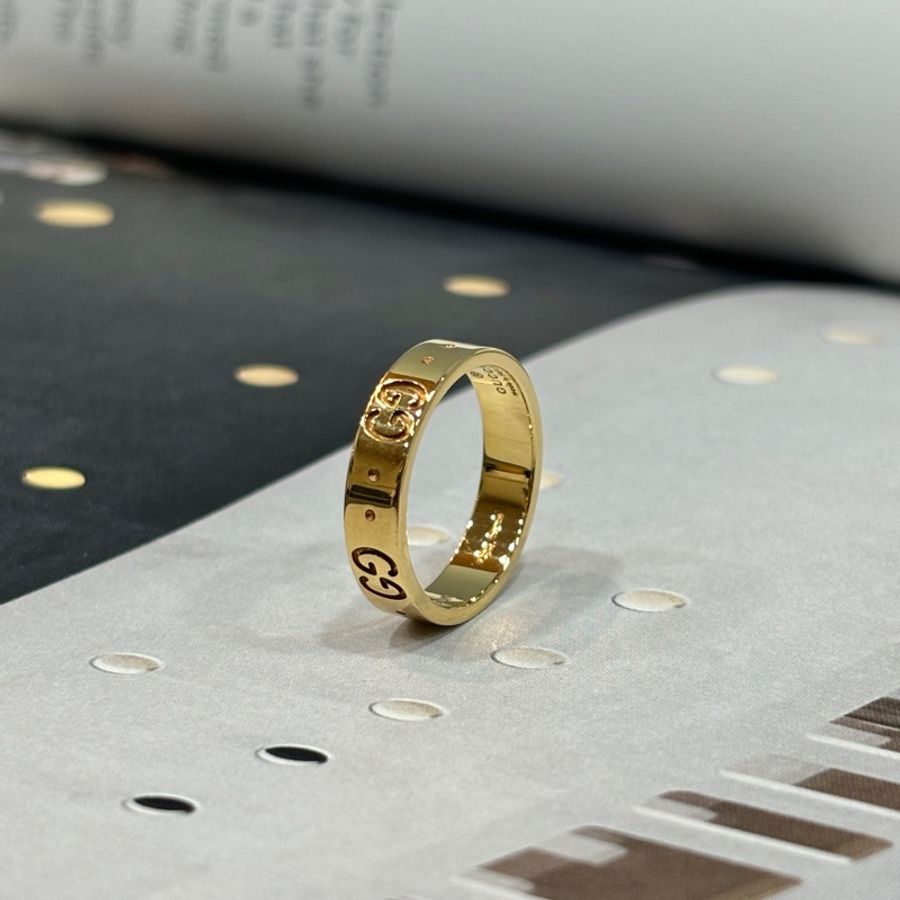 Gucci 18黃k金滿版logo壓印戒指8號-5