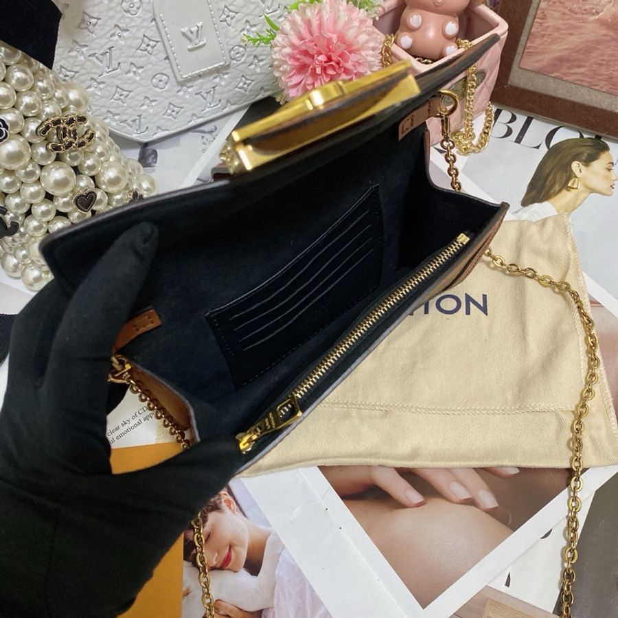 🔆 𝕃𝕠𝕦𝕚𝕤 𝕍𝕦𝕚𝕥𝕥𝕠𝕟 🔆 M68746 達芙妮woc 芯片款🏅-10