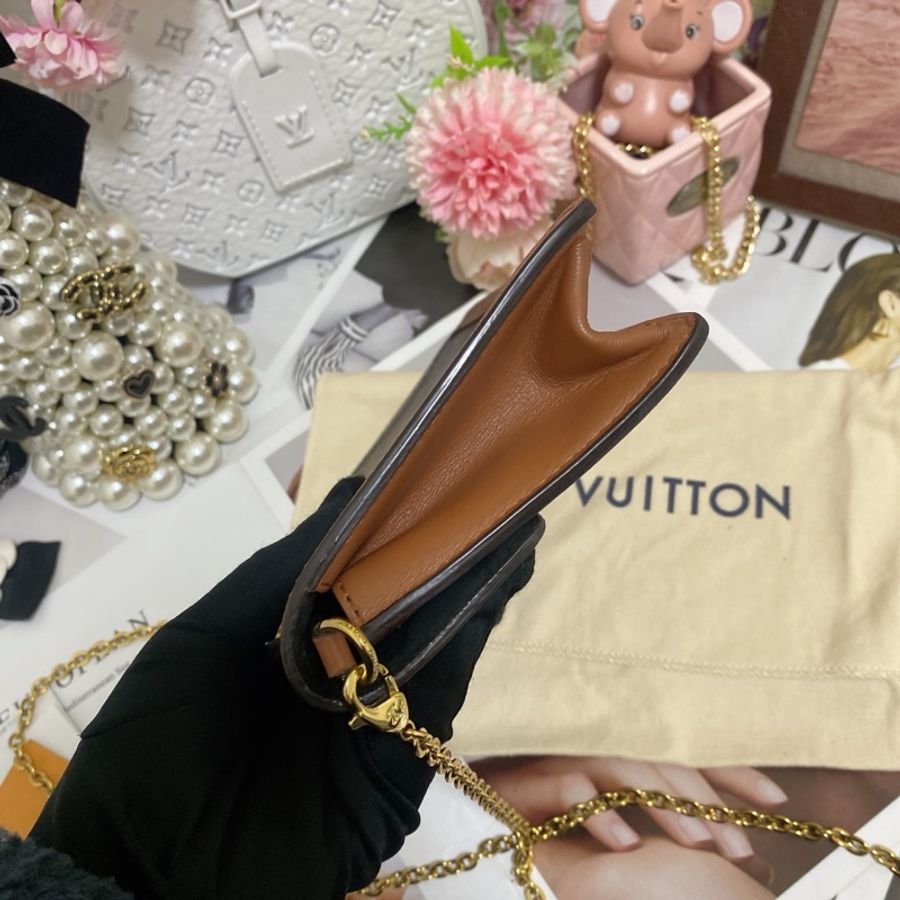 🔆 𝕃𝕠𝕦𝕚𝕤 𝕍𝕦𝕚𝕥𝕥𝕠𝕟 🔆 M68746 達芙妮woc 芯片款🏅-16