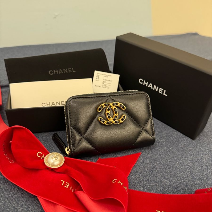 chanel19零錢包 附新年包裝 保固五年-2