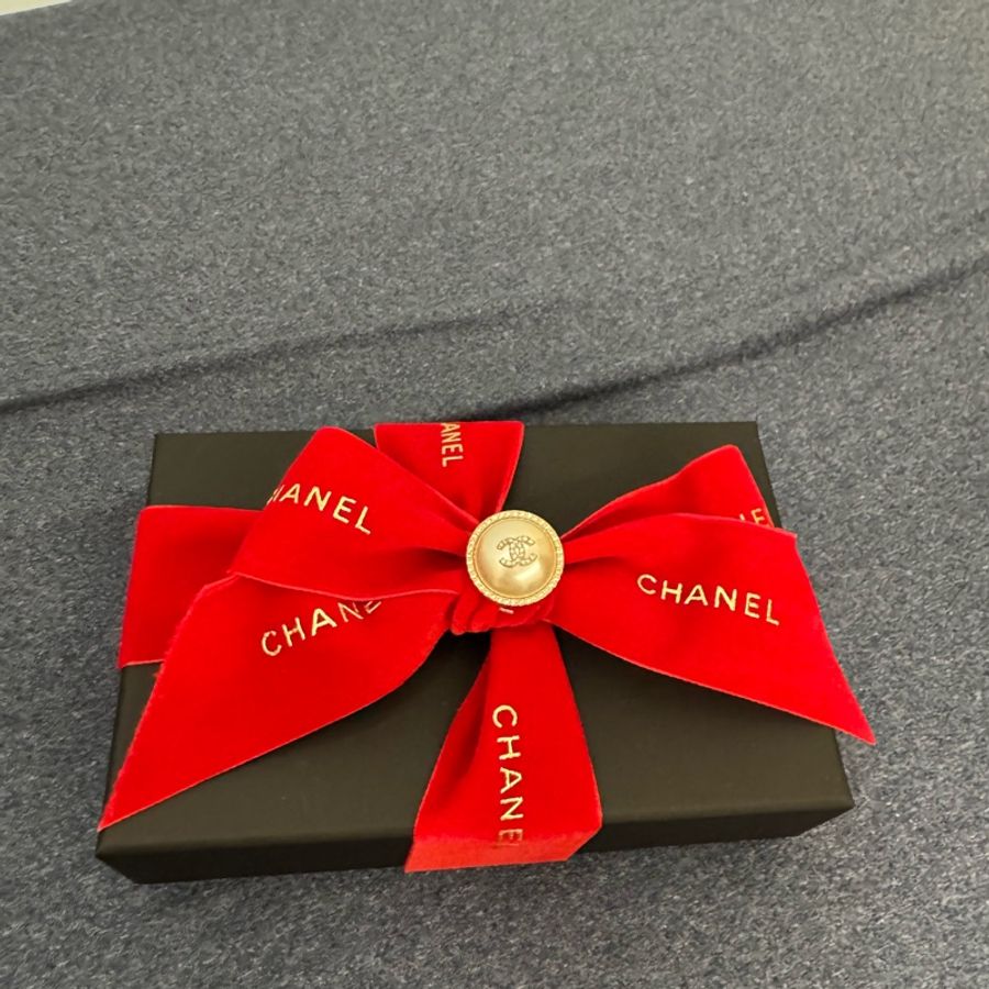 chanel19零錢包 附新年包裝 保固五年-3