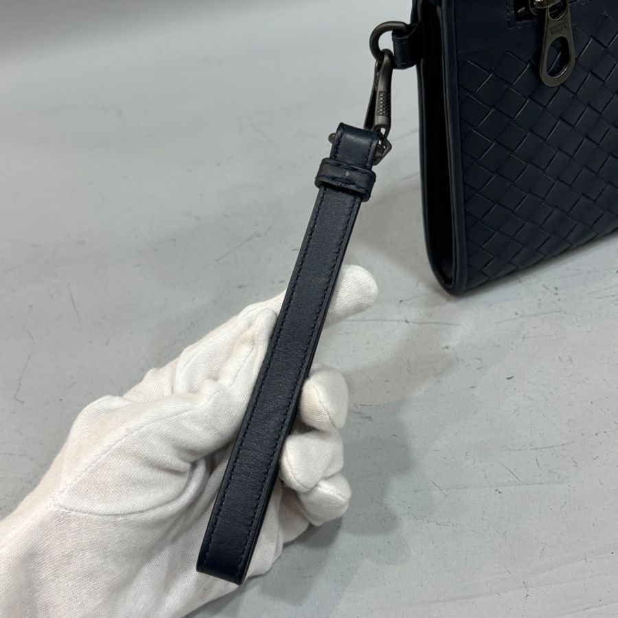 BV 493190深藍羊皮小編織手拿包Document Case-11