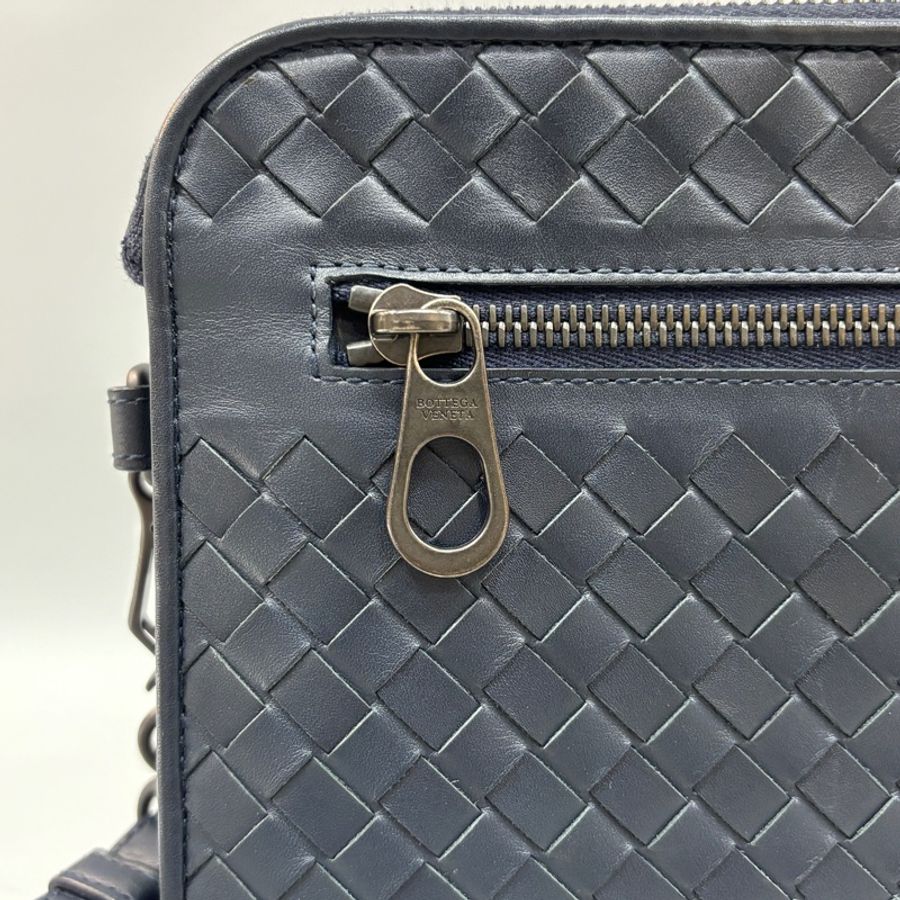 BV 493190深藍羊皮小編織手拿包Document Case-20