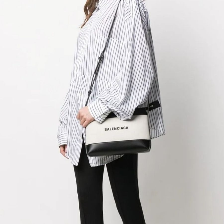 Balenciaga 巴黎世家 帆布拼黑色皮革肩背包 斜背包-0