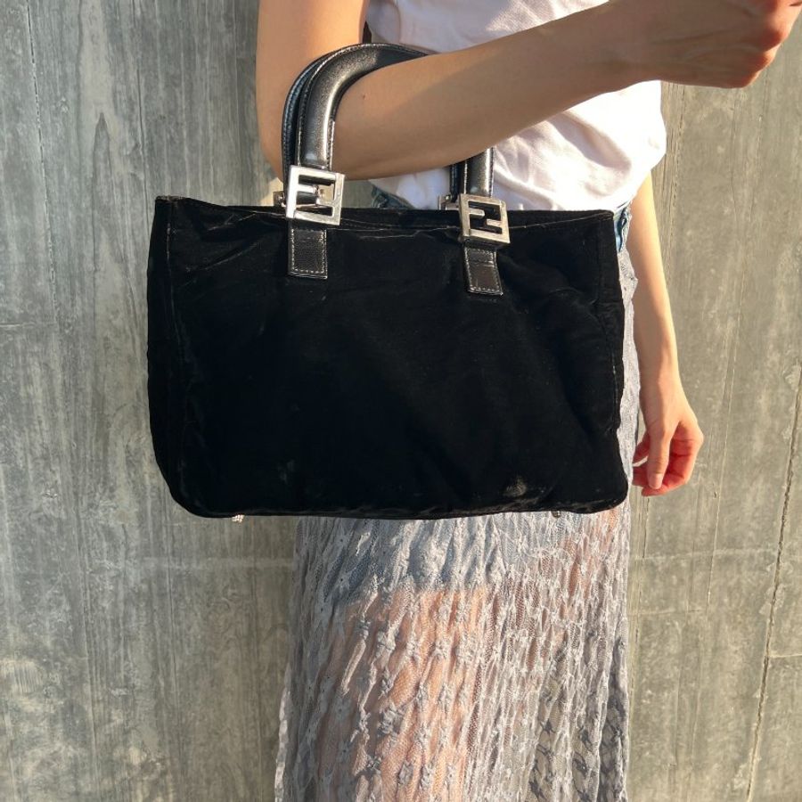 Fendi黑色高貴絨面皮革手柄手拿包手提袋 中古美品vintage-1