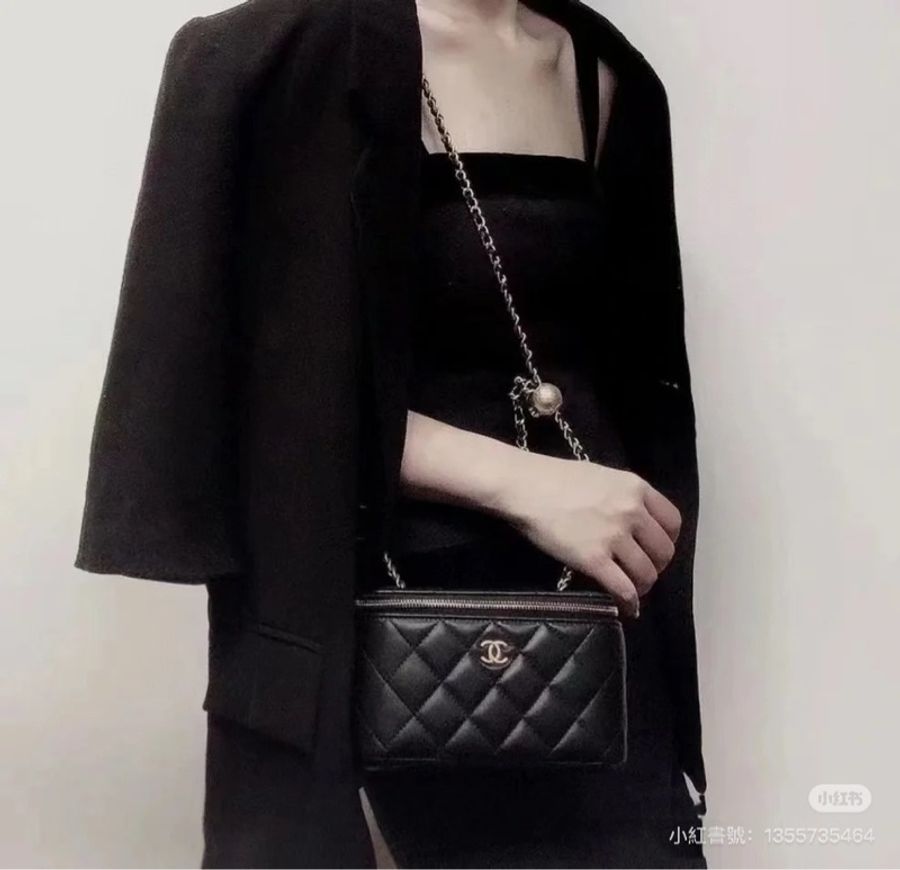 Chanel 香奈兒 23K 金球長盒子 黑色金鏈-1