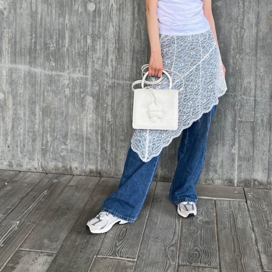 Loewe Vintage Barcelona中古白色葉子原裝肩帶手提肩背斜孭包-12