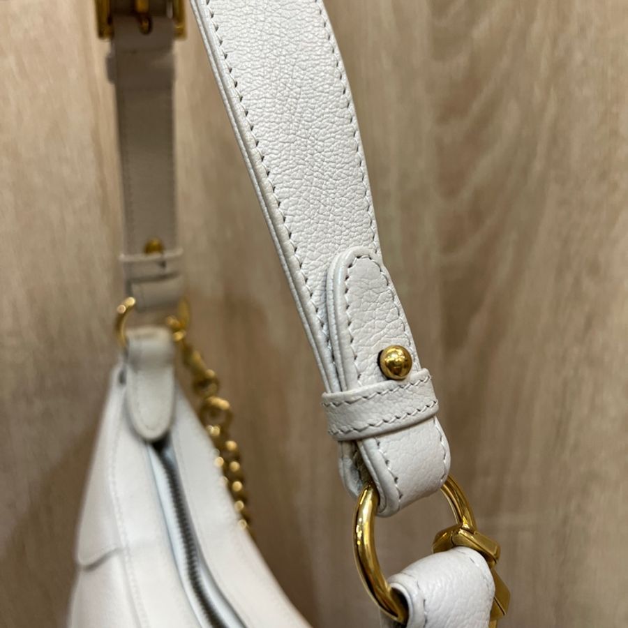 Gucci 淺灰牛皮Aphrodite霧金釦手提肩斜背彎月包-5