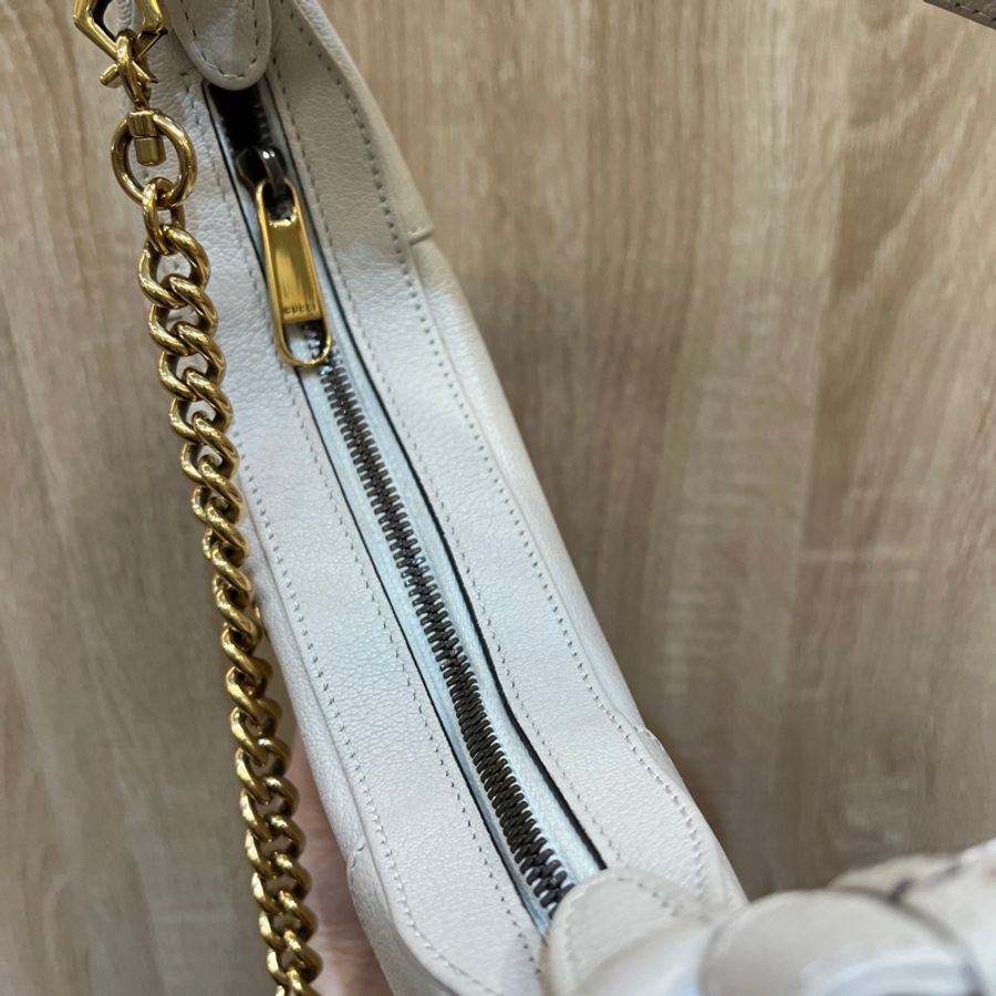 Gucci 淺灰牛皮Aphrodite霧金釦手提肩斜背彎月包-6