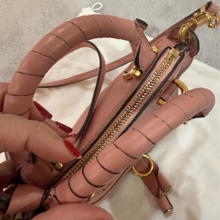 Chloe Marcie 近全新 粒面牛皮翻蓋迷你馬鞍斜背包 粉紅色-4