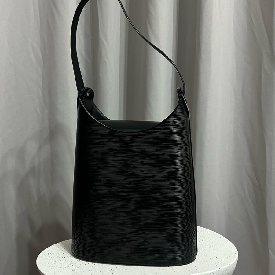 Louis Vuitton 水波紋 Hobo 水桶包-2